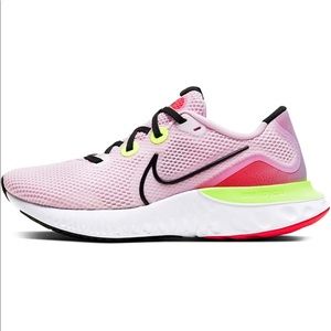 Women’s Nike Renew Run pink foam